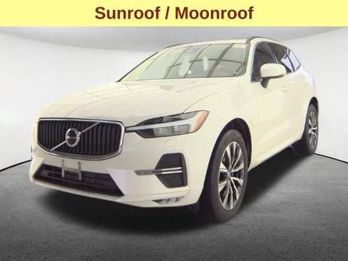 Used 2023 Volvo XC60 B5 Core AWD/4WD image 4