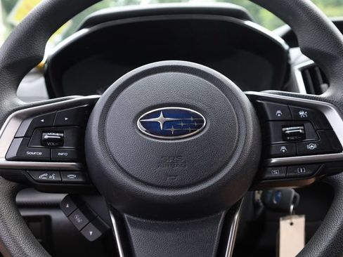 Certified 2022 Subaru Crosstrek 2.0i AWD/4WD image 9