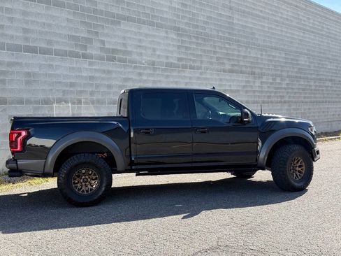 Used 2020 Ford F150 Raptor w/ Equipment Group 802A Luxury AWD/4WD image 5