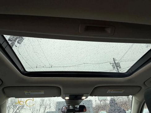 Used 2022 Honda Civic EX image 32