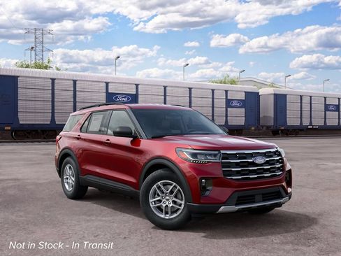 New 2027 Ford Explorer Active w/ Active Comfort Package RWD image 4
