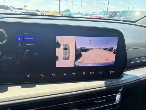 Used 2024 Chevrolet Traverse LT w/ LPO, Floor Liner Package AWD/4WD image 33