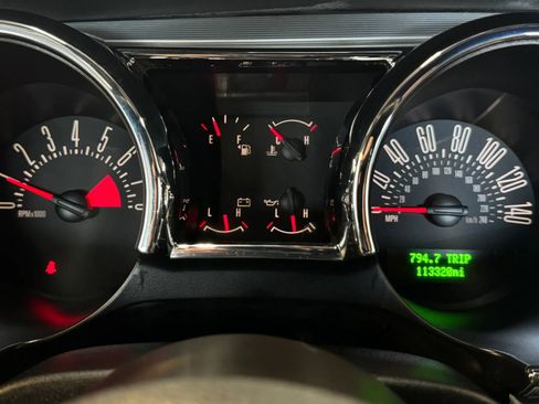 Used 2006 Ford Mustang GT Premium image 14