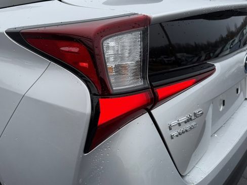 Used 2022 Toyota Prius LE image 24
