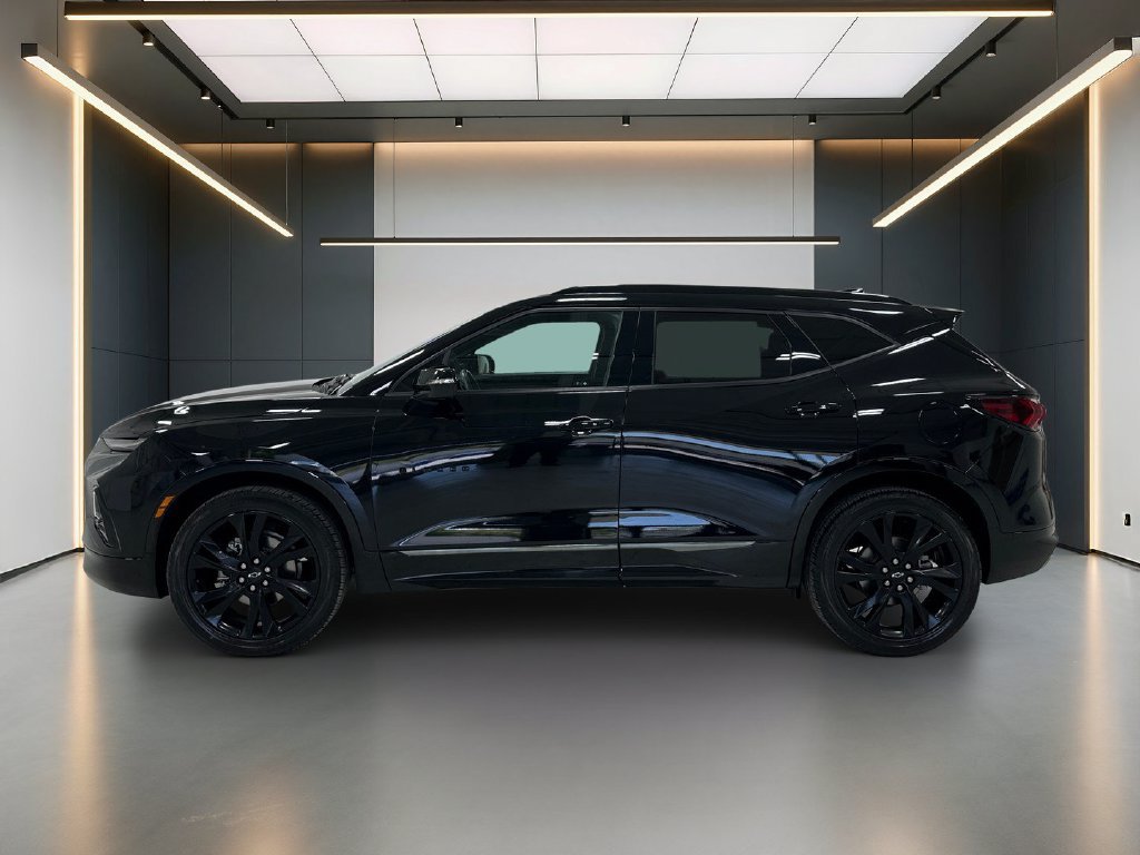 Used 2022 Chevrolet Blazer RS FWD image 2