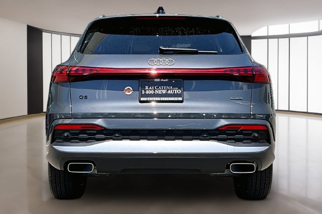 Used 2025 Audi Q5 Premium w/ Convenience Package AWD/4WD image 6