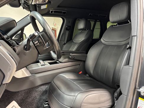 Used 2025 Land Rover Range Rover SE AWD/4WD image 22