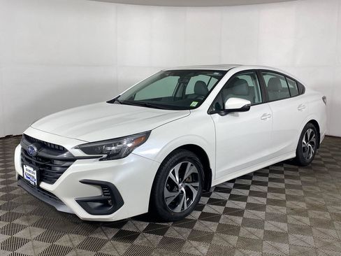 Used 2024 Subaru Legacy Premium AWD/4WD image 9