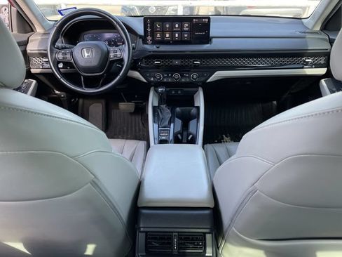 Used 2023 Honda Accord EX-L image 10