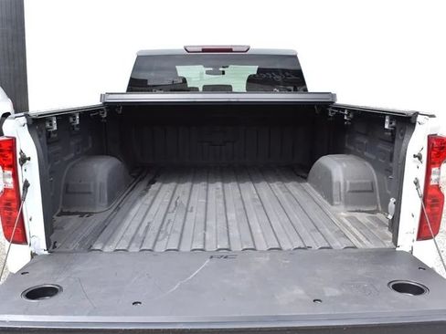 Used 2020 Chevrolet Silverado 1500 W/T w/ WT Value Package AWD/4WD image 29