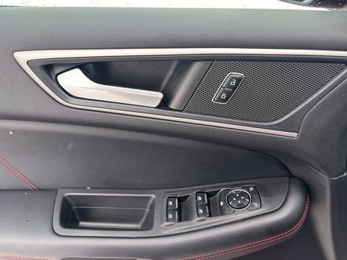 Used 2021 Ford Edge ST-Line image 20