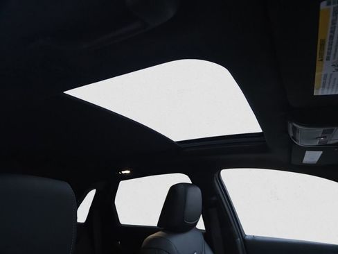 Certified 2024 Cadillac XT5 Premium Luxury image 18