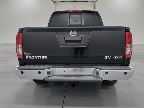 Used 2020 Nissan Frontier SV AWD/4WD image 8