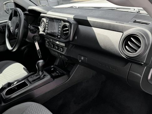 Used 2023 Toyota Tacoma SR AWD/4WD image 28