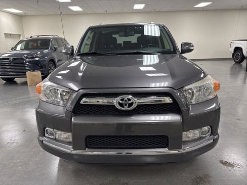 Used 2013 Toyota 4Runner Limited image 2