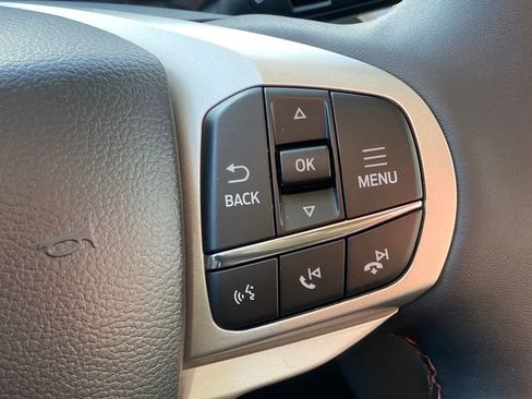 New 2026 Ford Explorer Active w/ Active Comfort Package image 33