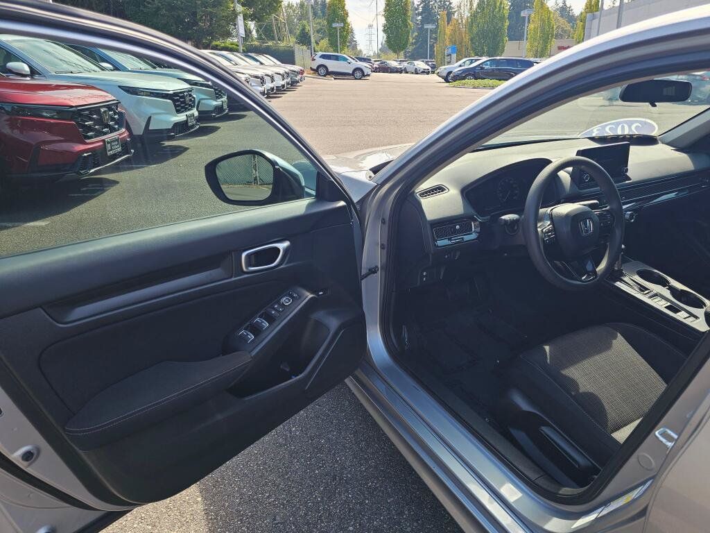 Used 2023 Honda Civic LX image 23