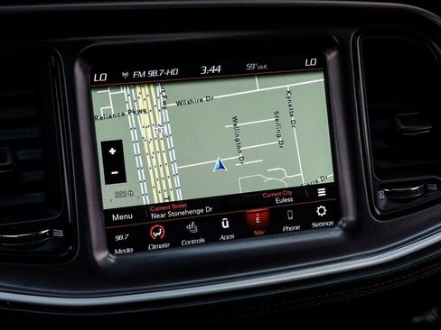 Used 2021 Dodge Challenger R/T Scat Pack w/ Plus Package image 17