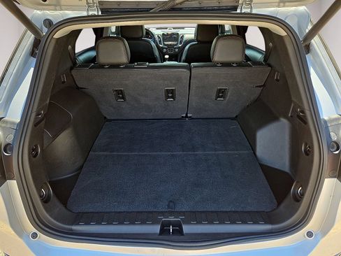 Used 2022 Chevrolet Equinox Premier FWD image 14