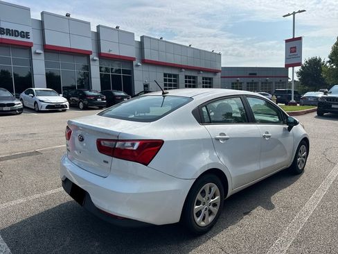 Used 2016 Kia Rio LX FWD image 4