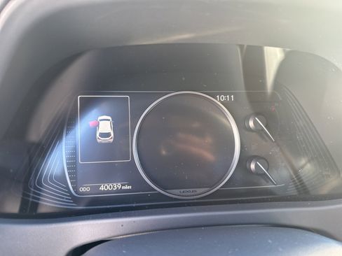 Used 2021 Lexus UX 250h w/ Premium Package image 7