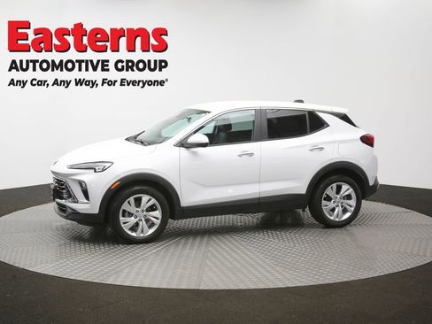 Used 2024 Buick Encore GX Preferred FWD image 57