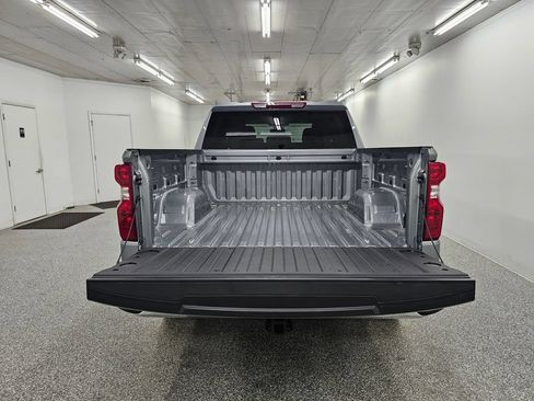 Used 2026 Chevrolet Silverado 1500 LT AWD/4WD image 7