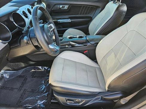 Used 2015 Ford Mustang Premium image 15