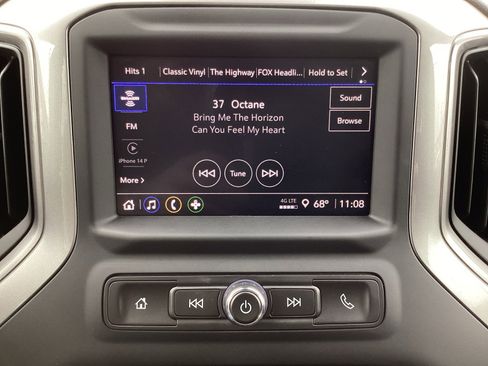 Used 2024 Chevrolet Silverado 1500 Custom image 19