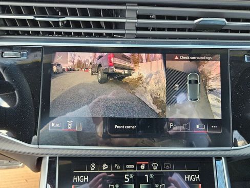 New 2026 Audi SQ8 Prestige image 16