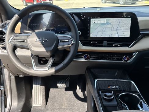 New 2027 Chevrolet Equinox ACTIV FWD image 7