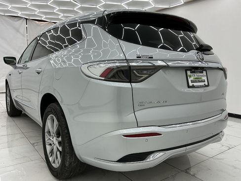 Used 2022 Buick Enclave Avenir w/ Trailering Package, 5000 lbs. AWD/4WD image 9