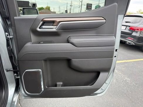 Used 2026 Chevrolet Silverado 1500 LT AWD/4WD image 15