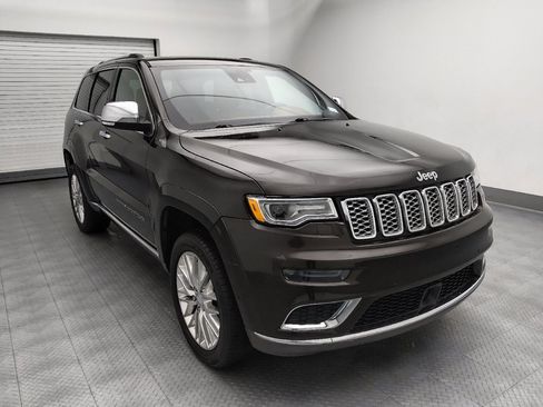 Used 2017 Jeep Grand Cherokee Summit AWD/4WD image 13