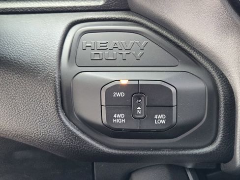 New 2025 RAM 2500 Lone Star image 18