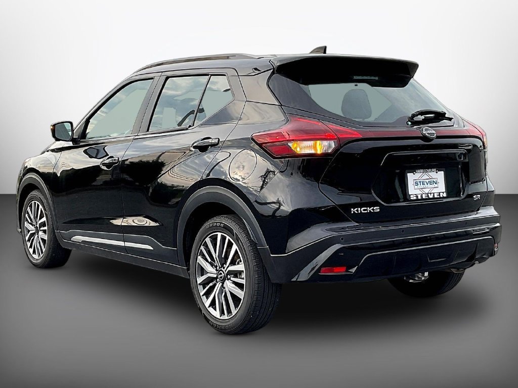 Used 2024 Nissan Kicks SR FWD image 4
