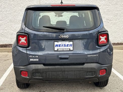 Used 2020 Jeep Renegade Sport image 12