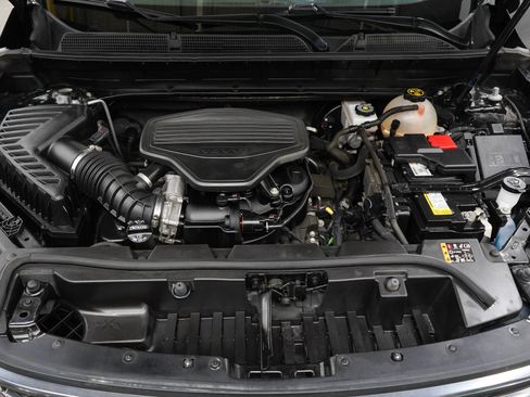 Used 2023 GMC Acadia AT4 w/ GMC Pro Grade Package AWD/4WD image 35