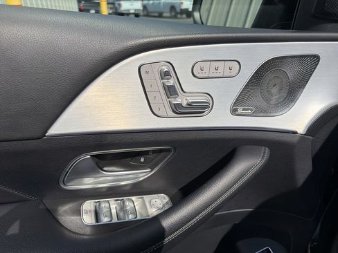Used 2025 Mercedes-Benz GLE 350 4MATIC image 15