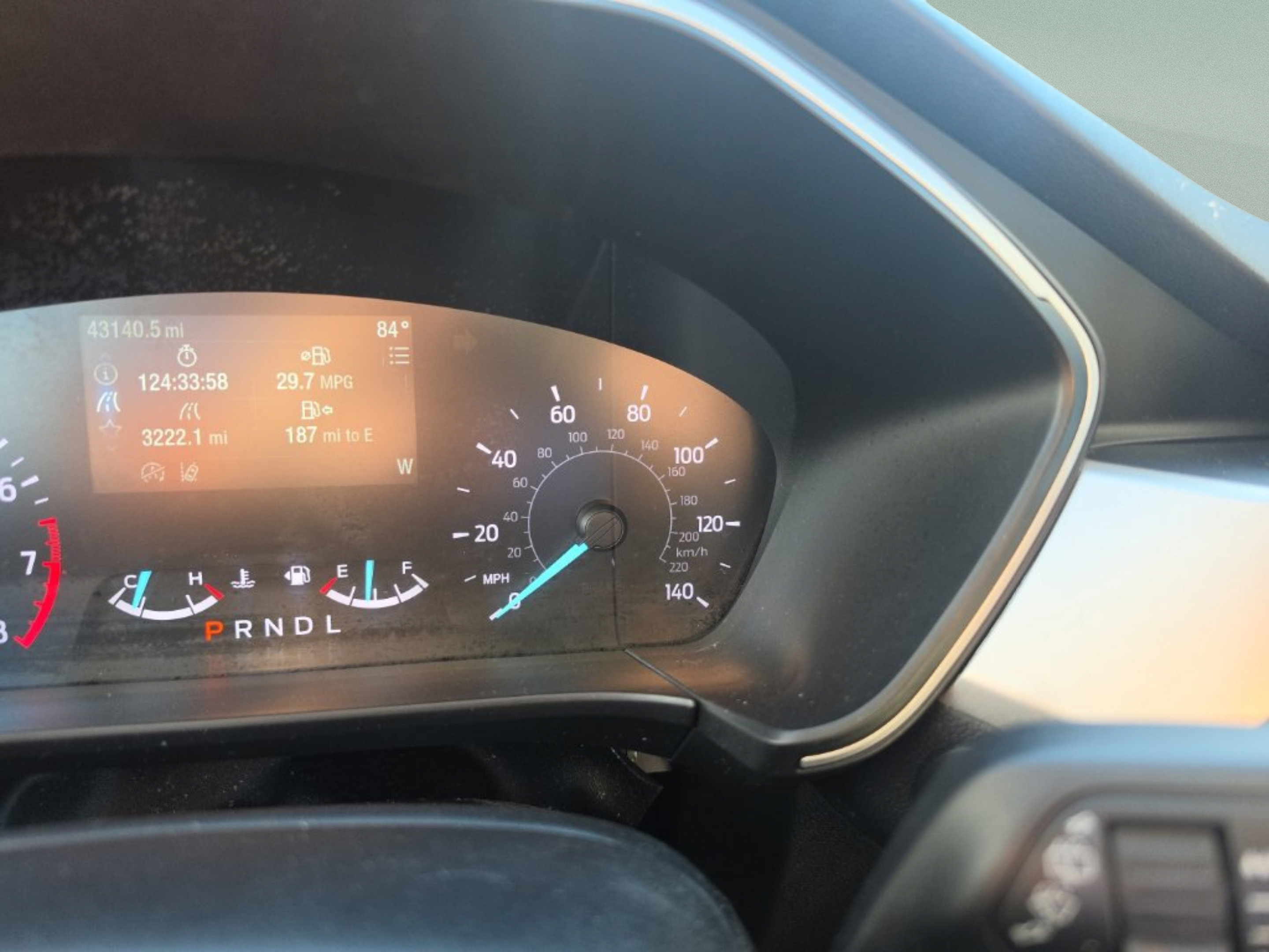 Used 2020 Ford Escape SE FWD image 17