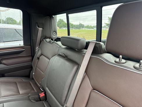 Used 2025 GMC Sierra 2500 Denali AWD/4WD image 10