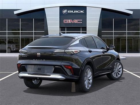 New 2026 Buick Envista Avenir image 4