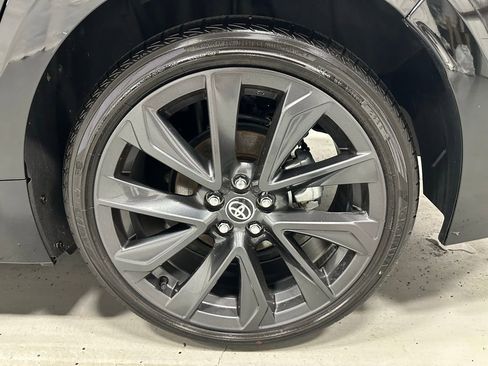 Used 2025 Toyota Corolla SE image 64