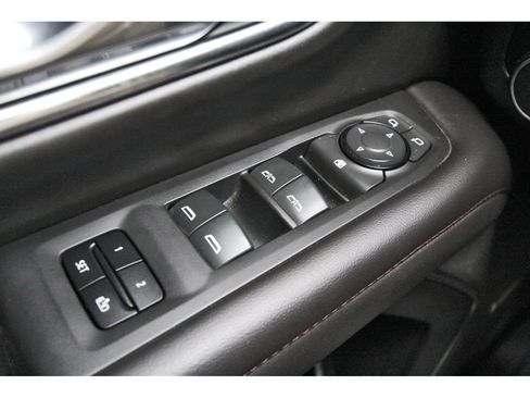Used 2023 Chevrolet Tahoe RST RWD image 19