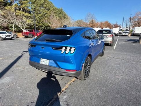 New 2025 Ford Mustang Mach-E Premium image 9