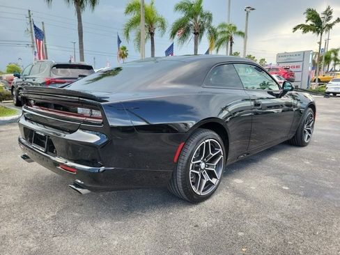 Used 2026 Dodge Charger Scat Pack AWD/4WD image 7