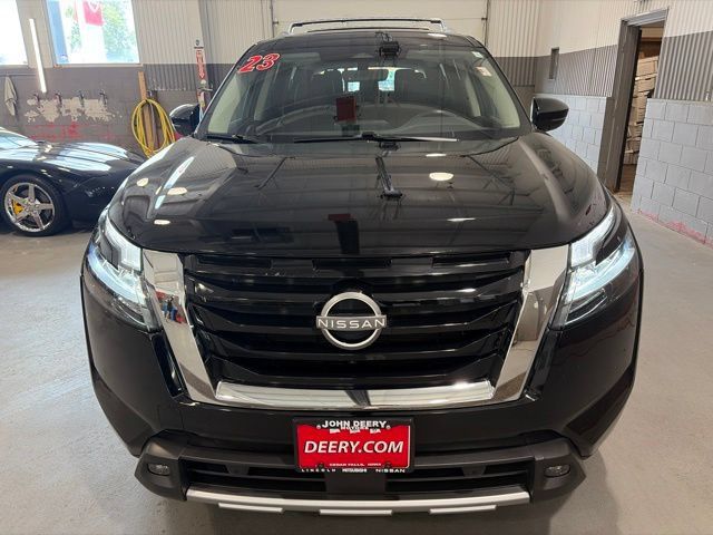 Certified 2023 Nissan Pathfinder SL AWD/4WD image 5