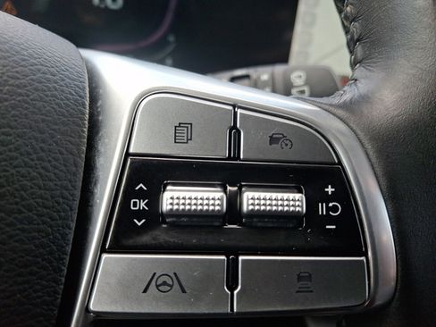 Used 2023 Kia Telluride LX AWD/4WD image 21