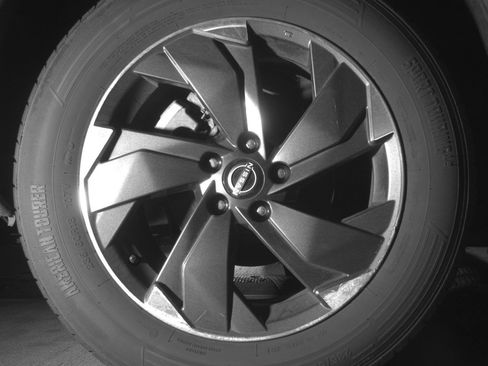Used 2025 Nissan Rogue SV AWD/4WD image 15