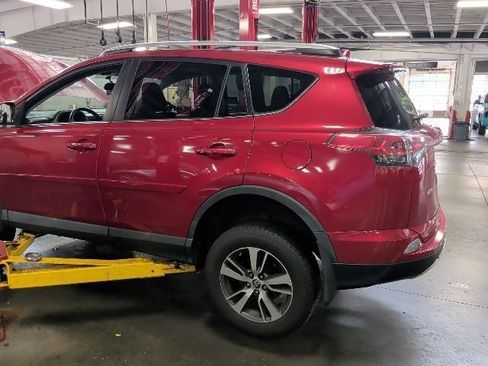 Used 2016 Toyota RAV4 XLE w/ Protection Package AWD/4WD image 9